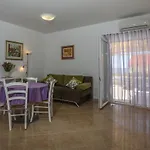 Apartments Plazibat